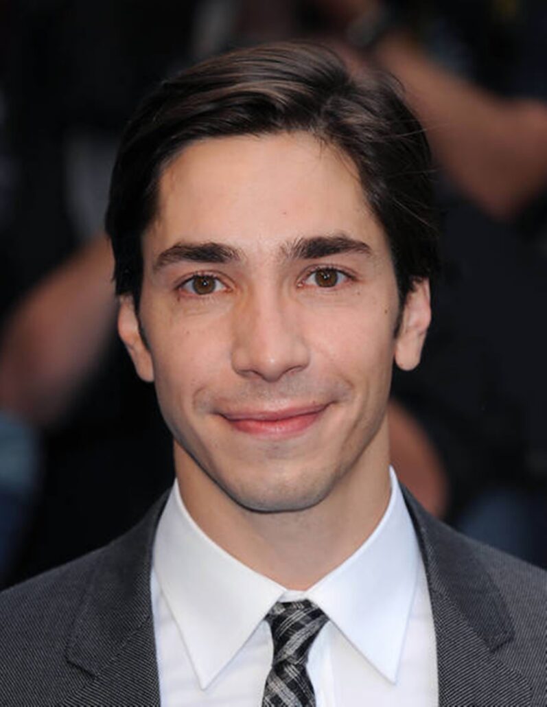 Featured image for “ACTOR JUSTIN LONG SHARES RARE YODA AUTOGRAPH”Featured image for “ACTOR JUSTIN LONG SHARES RARE YODA AUTOGRAPH”